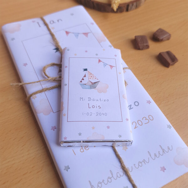 chocolatina personalizada bautizo diseño Barco de papel con envoltorio exclusivo