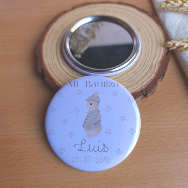 Espejo personalizado para bautizo con el diseño pequeño conejo
