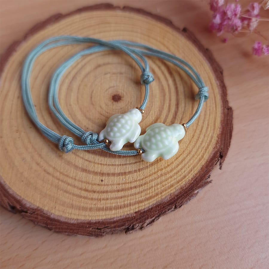 Pulsera personalizada tortuga modelo verde para bautizo o comunión