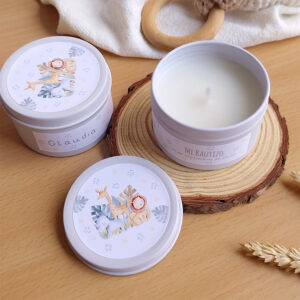 Velas personalizadas para bautizo con el diseño safari