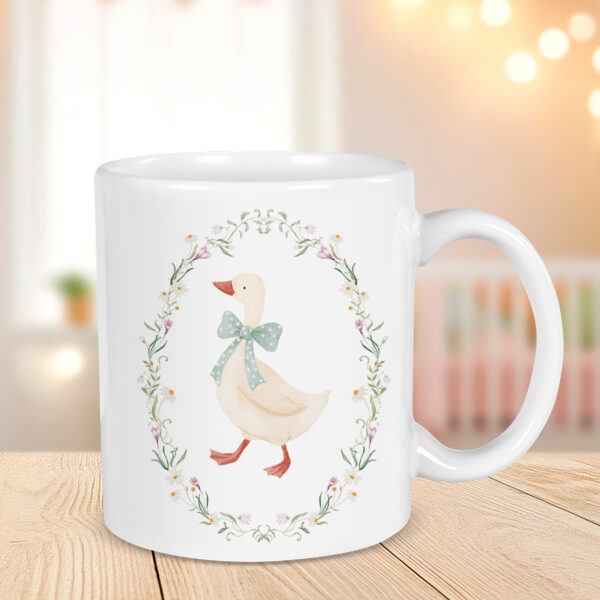 Taza de cerámica personalizada Oca con marco floral y lacito