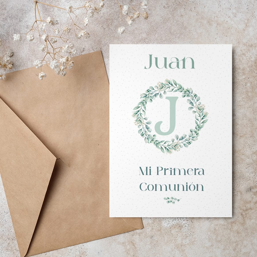 Invitación comunión en papel con diseño Hojas